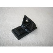 SLAGFÄLLA JAWS, MUS